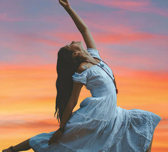 A Woman Reclaimed: The Ultimate Program to Transform Anxiety & Chronic Stress To A Life OF Unwavering Ease & Joy